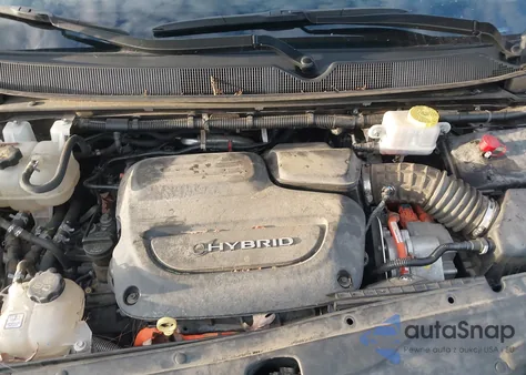 2018 Chrysler Pacifica Hybrid Limited from USA, damaged, VIN 2C4RC1N73JR213140